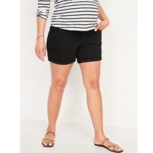 NWT Old Navy Maternity Black Denim Shorts